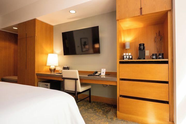 Room 15 of 49