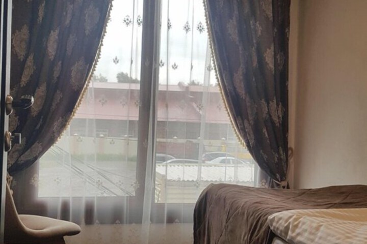 Room 11 of 71