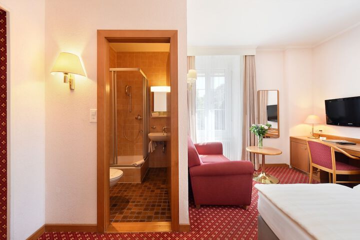 Room 21 of 65