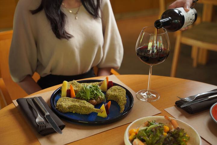 Dining 89 of 156