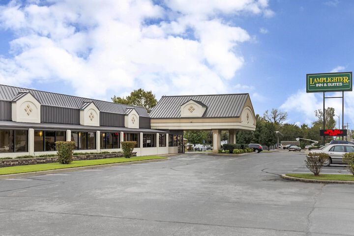 Property Grounds 58 of 61