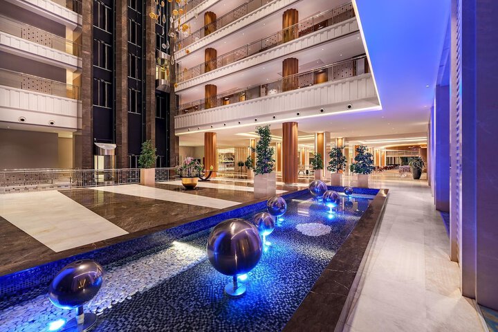 Guest Lobby