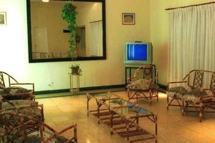 Room 3 of 4