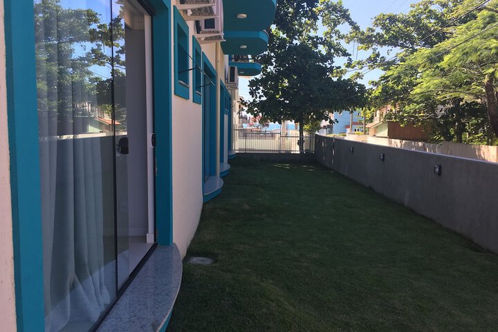Hotel Exterior 40 of 41