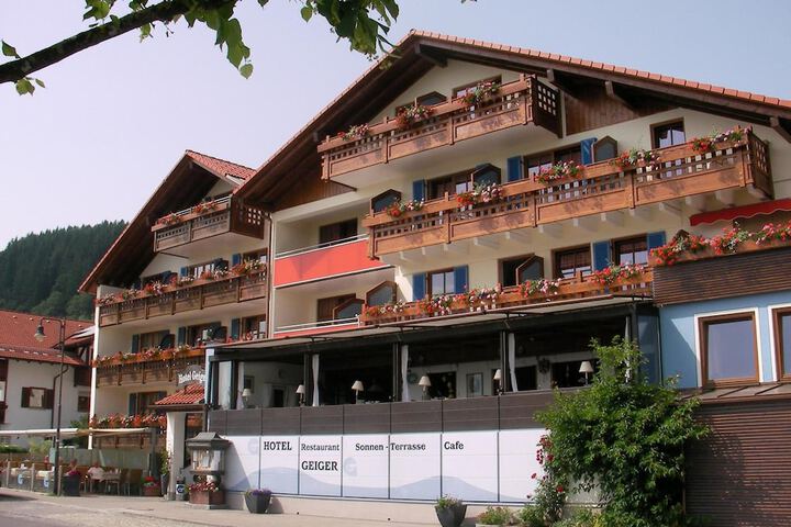 Hotel 56 of 58