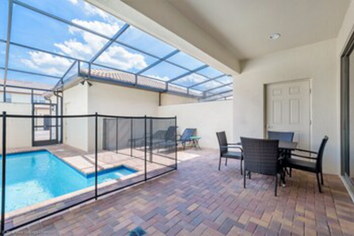 Pool 23 of 55