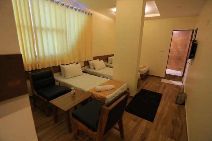 Room 3 of 26