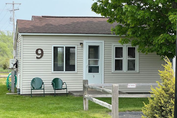 Room 12 of 134
