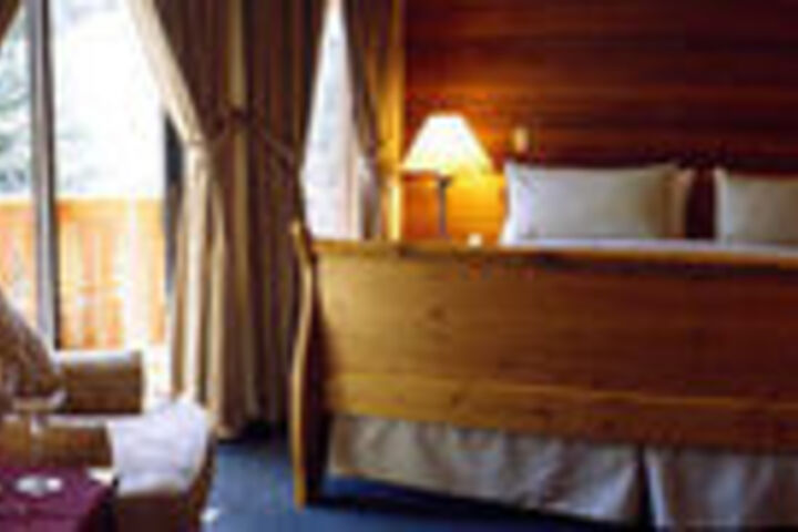Cedar Springs Lodge