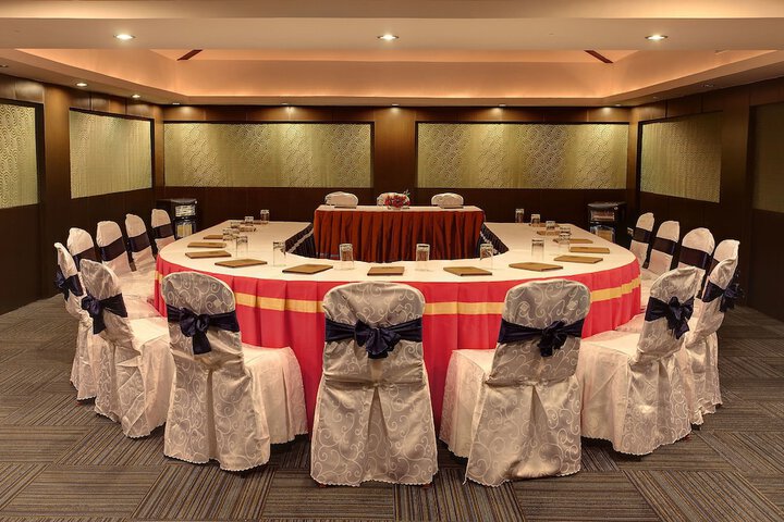 Ballroom/Hall 43 of 53