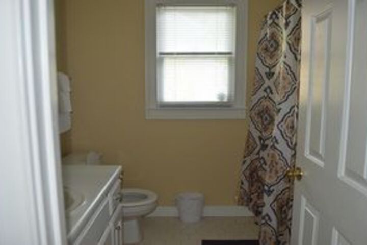 Room 3 of 18