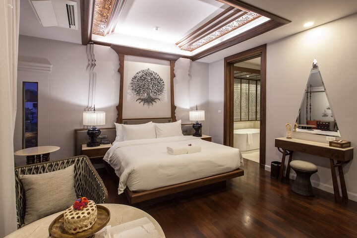 Room 13 of 91