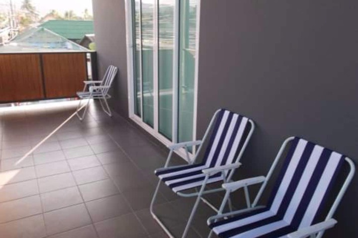 Terrace/Patio 4 of 18