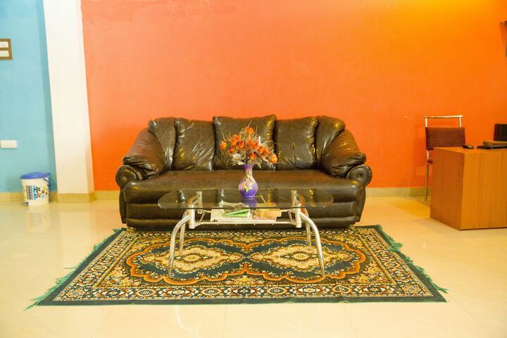 Guest Lobby