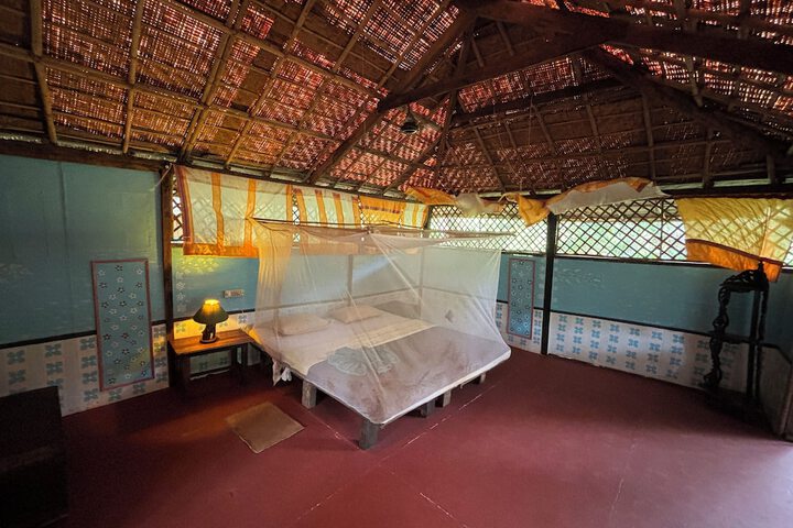 Room 5 of 85