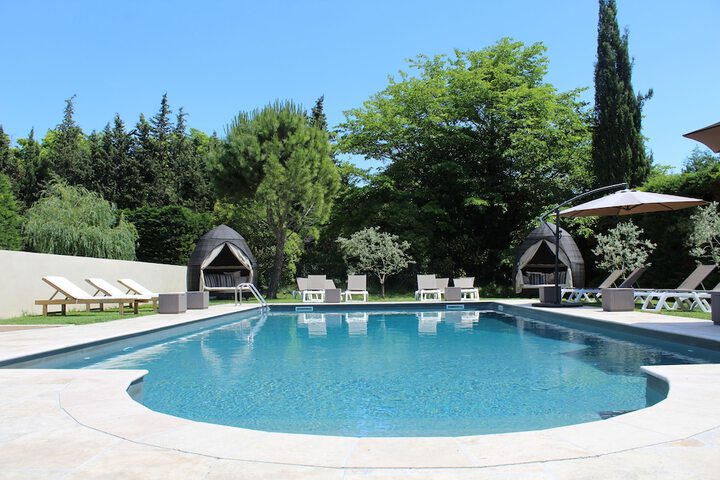 Pool 50 of 73