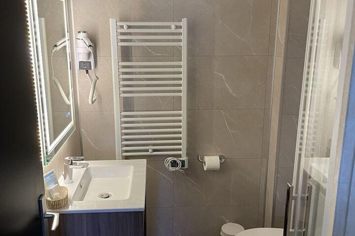 Bath Interior