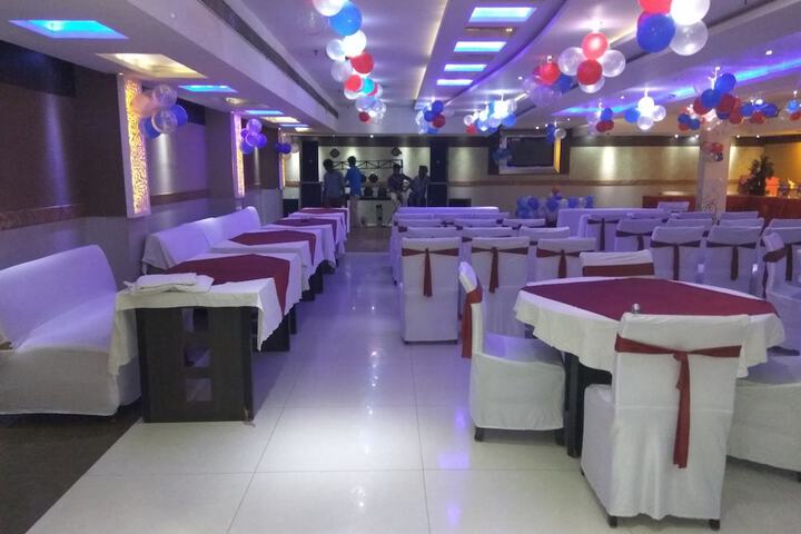 Dining 57 of 75