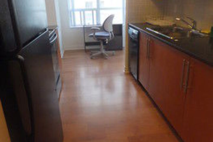 Room 12 of 19
