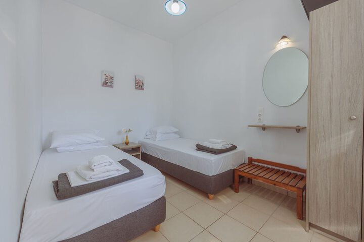 Room 32 of 139