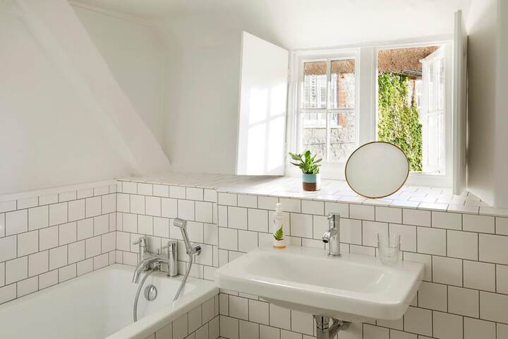 Bath Photo