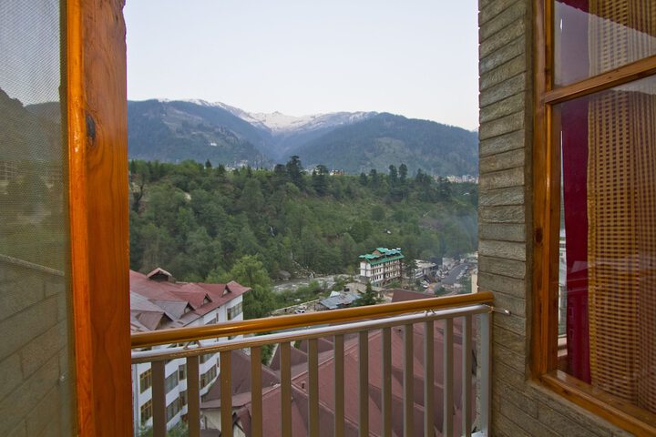 Hotel View 28 of 32