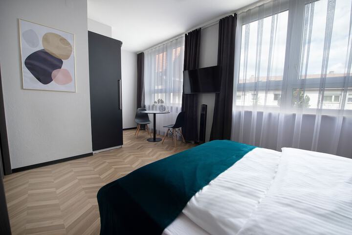 Room 10 of 35
