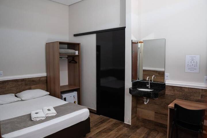 Room 18 of 50