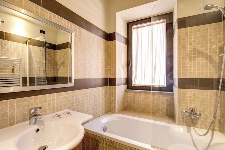 Bath Interior