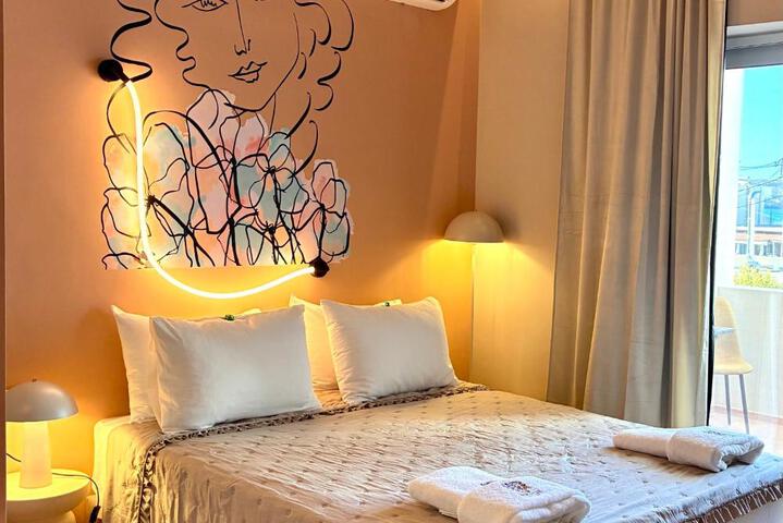 Tree of Life Art Hotel