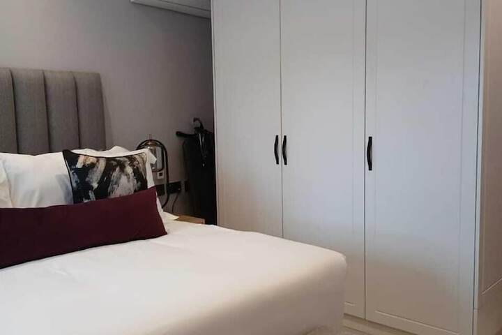 Room 15 of 96