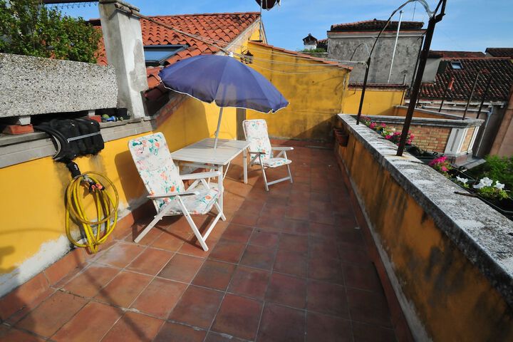 Terrace/Patio 38 of 42
