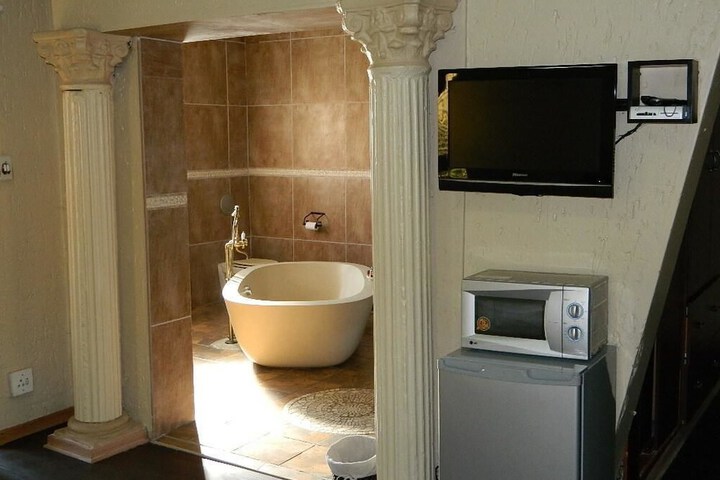 Room 15 of 31