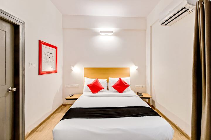 Room 34 of 44