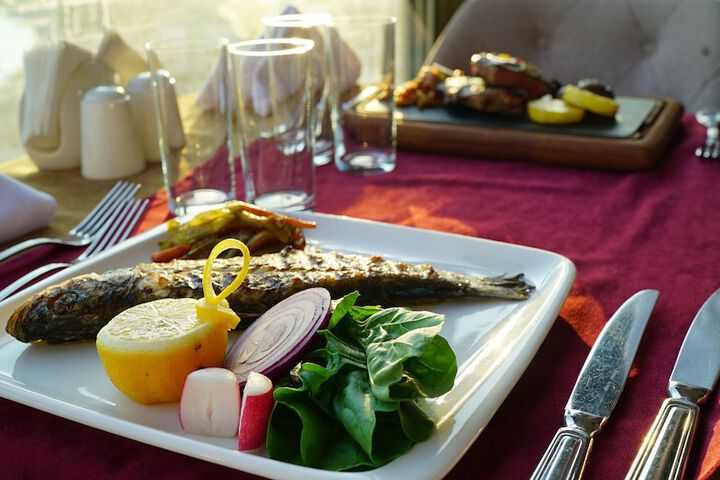 Dining 118 of 159