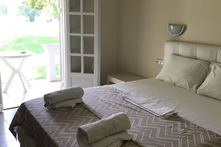 Room 6 of 29