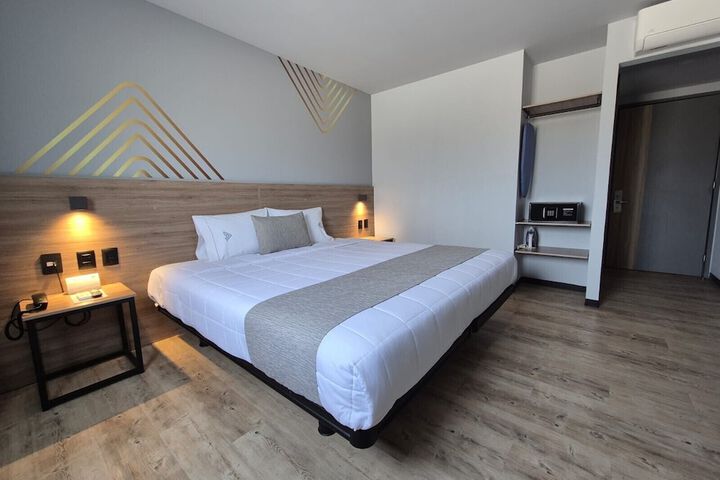 Room 20 of 43