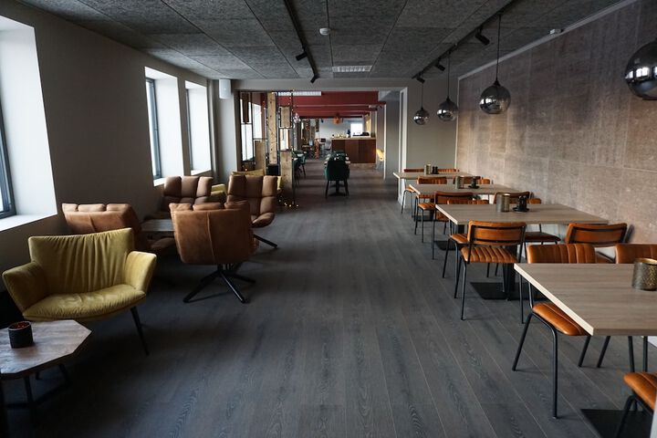 Room 12 of 23
