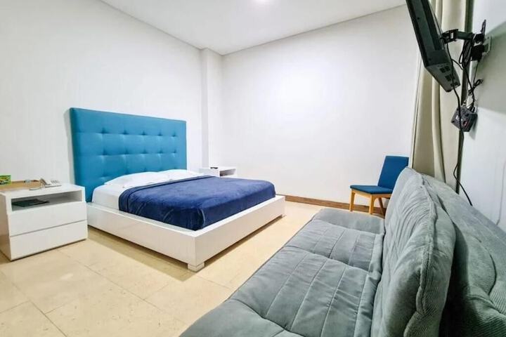 Room 17 of 41