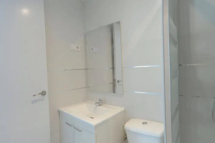 Room 7 of 13