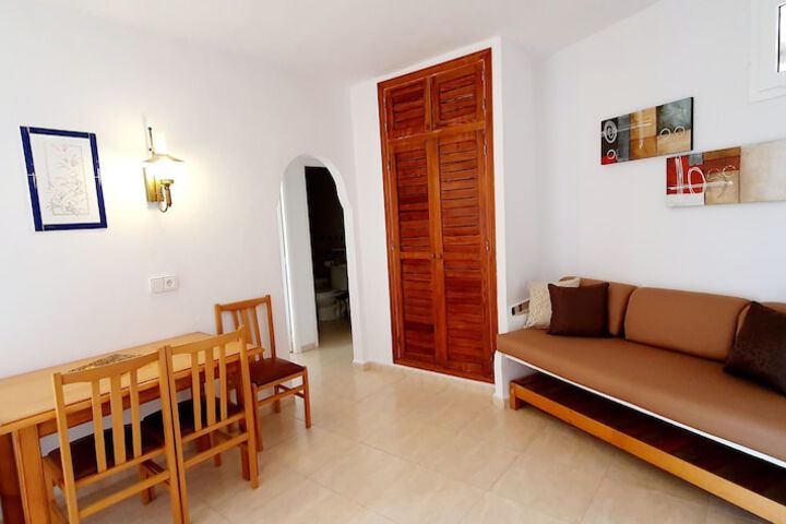 Room 41 of 103
