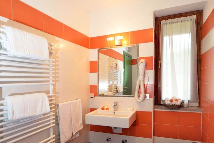 Bathroom Interior Photo