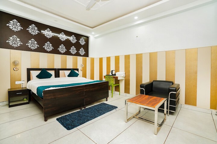 Room 17 of 41
