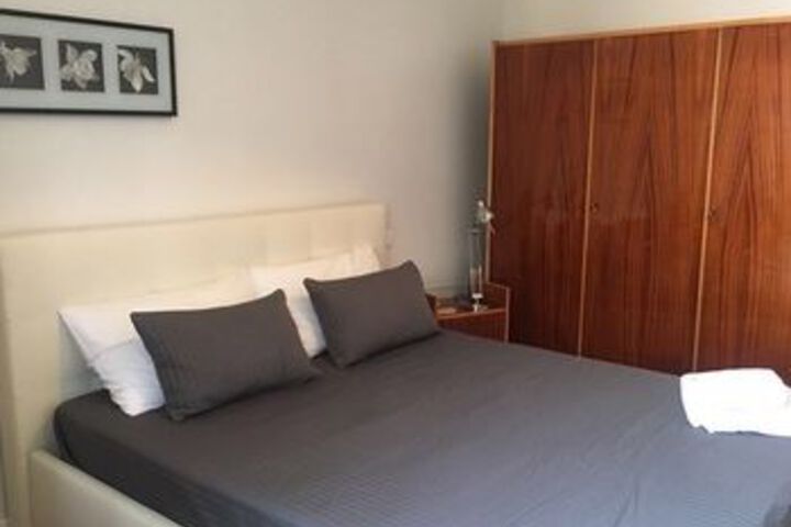 Room 241 of 499