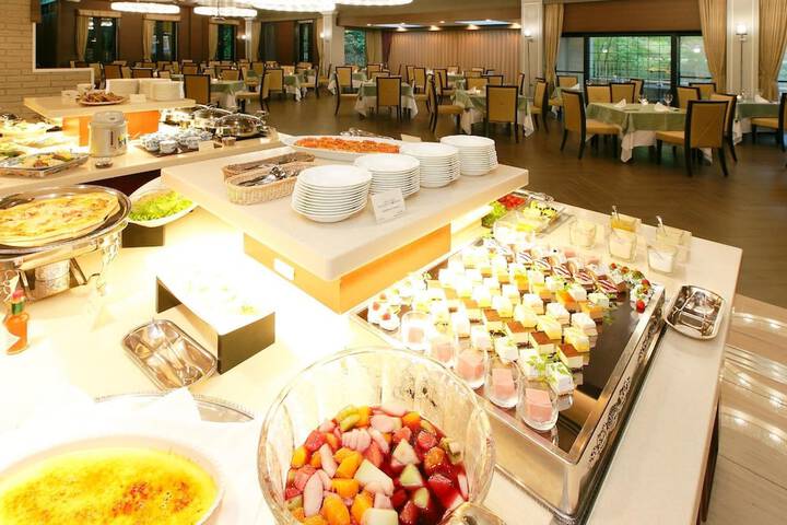 Dining Photos