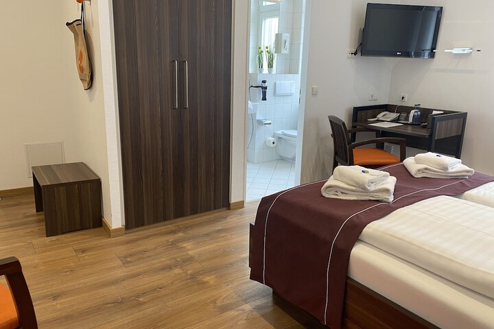 Room 12 of 47
