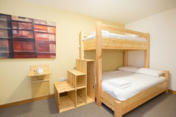 Room 8 of 45