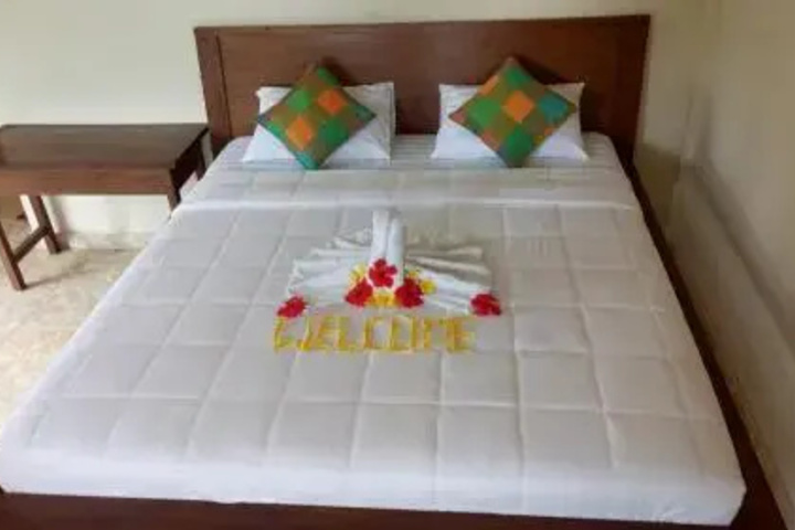 Happy Inn 2