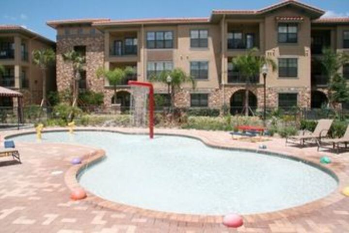 Pool 9 of 23