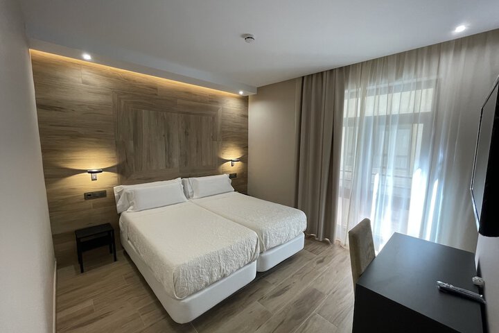 Room 28 of 71